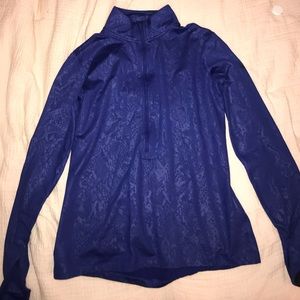 Women’s Nike half zip